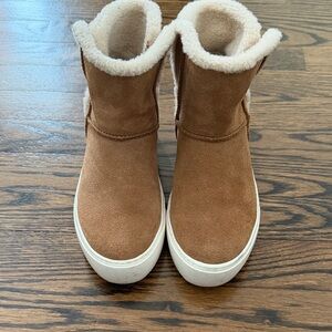 UGG Priya Tan Suede Winter Boots